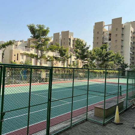 Appartement 2Bhk Luxurious Beautiful Flat Near Iim Aiims à Nagpur Extérieur photo
