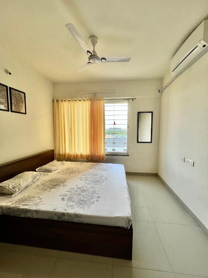 Appartement 2Bhk Luxurious Beautiful Flat Near Iim Aiims à Nagpur Extérieur photo
